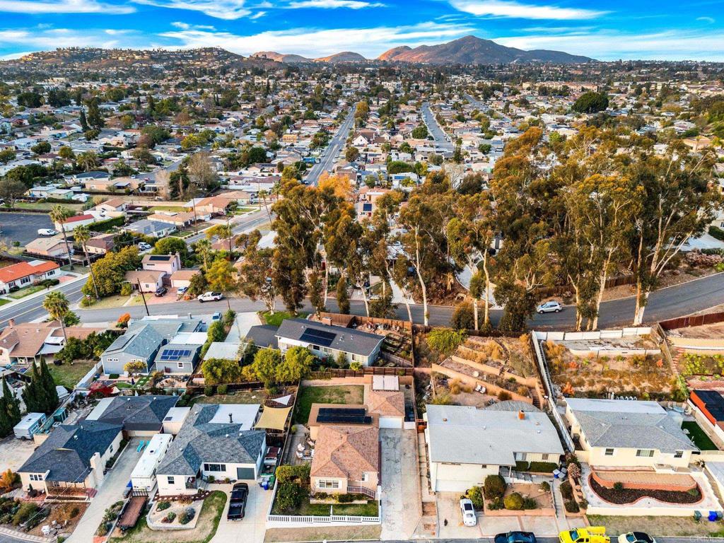 7242 Stanford Avenue