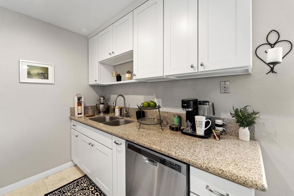 9727 Winter Gardens Boulevard 92