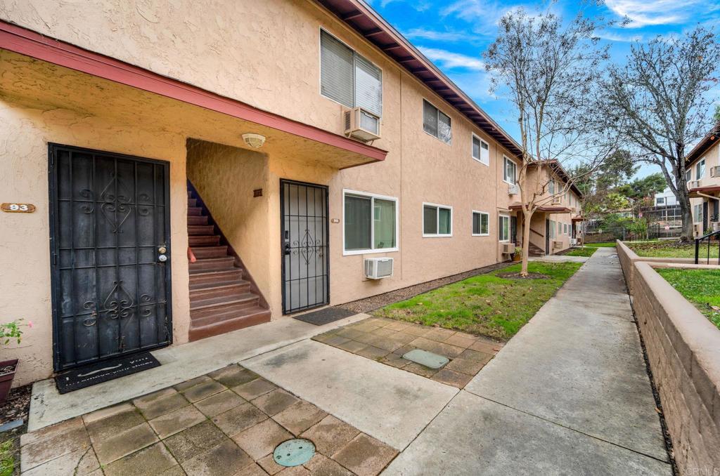 9727 Winter Gardens Boulevard 92