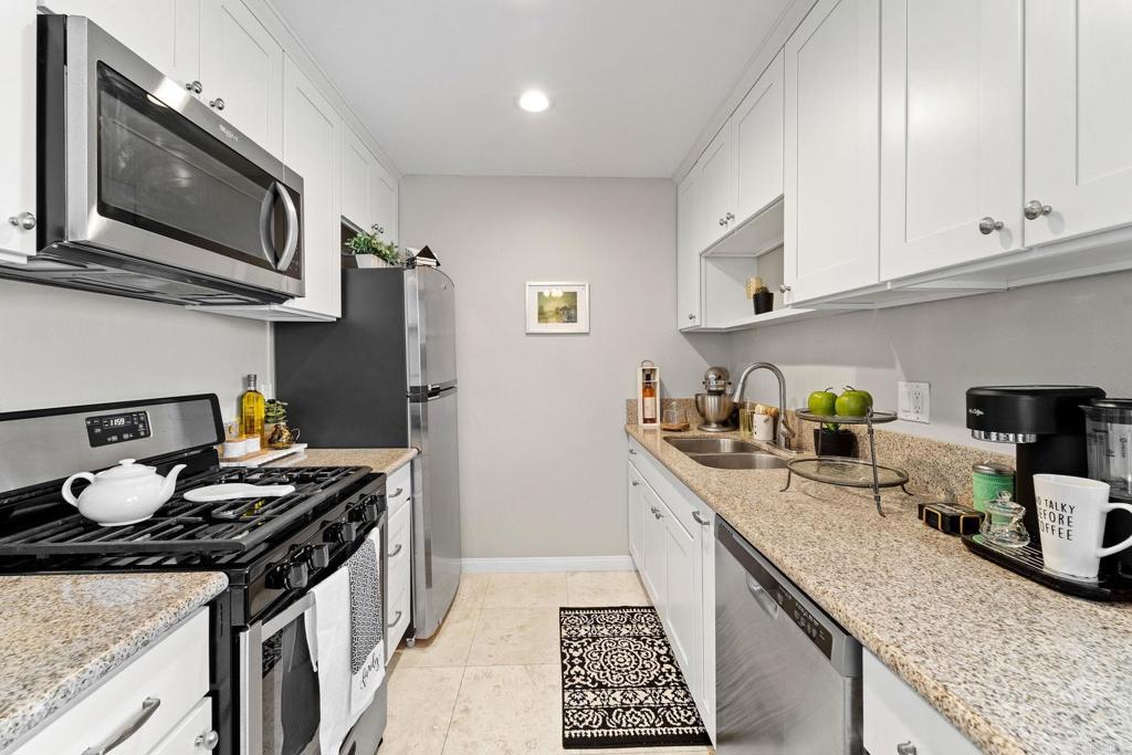 9727 Winter Gardens Boulevard 92