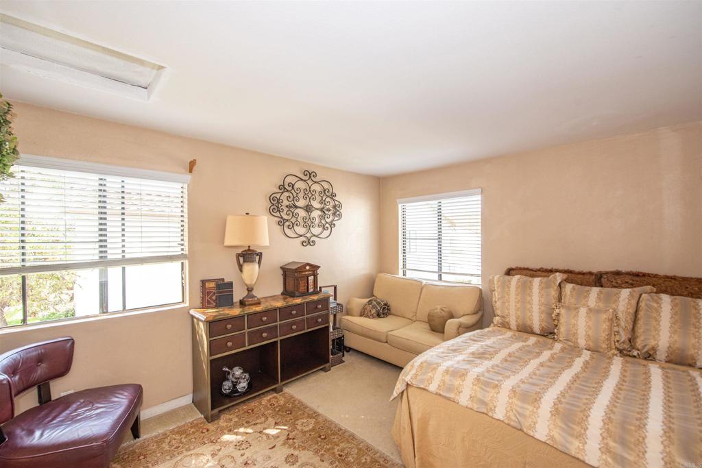 3572 Sunset Ln 81