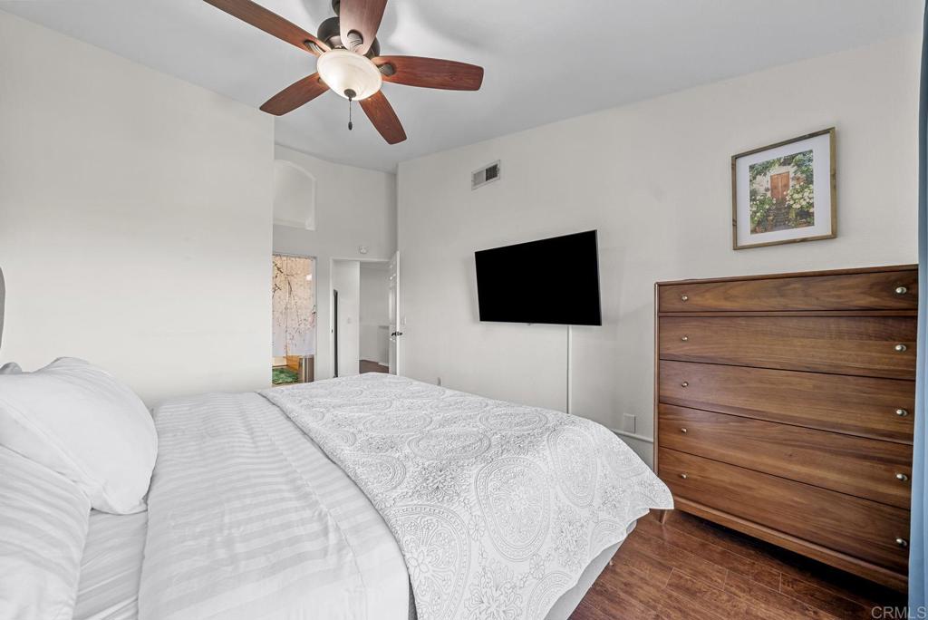 980 Palm Valley Circle B