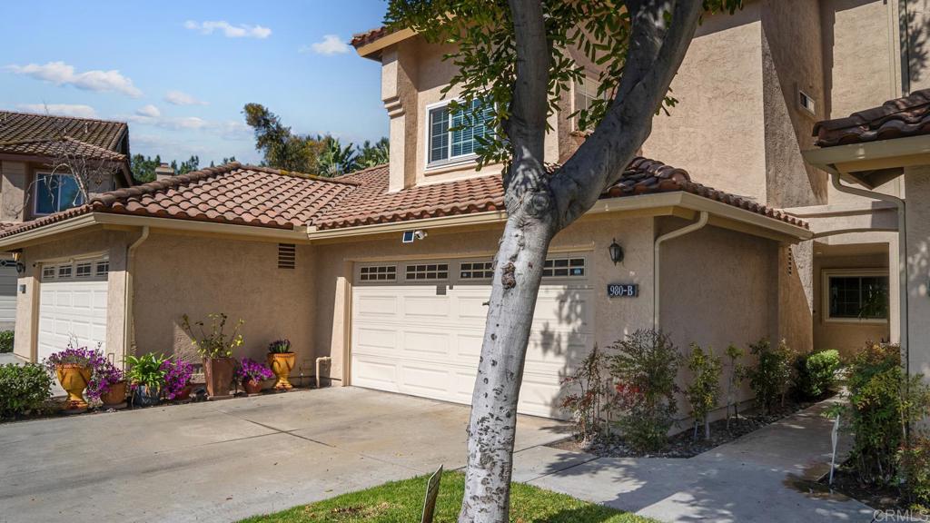 980 Palm Valley Circle B