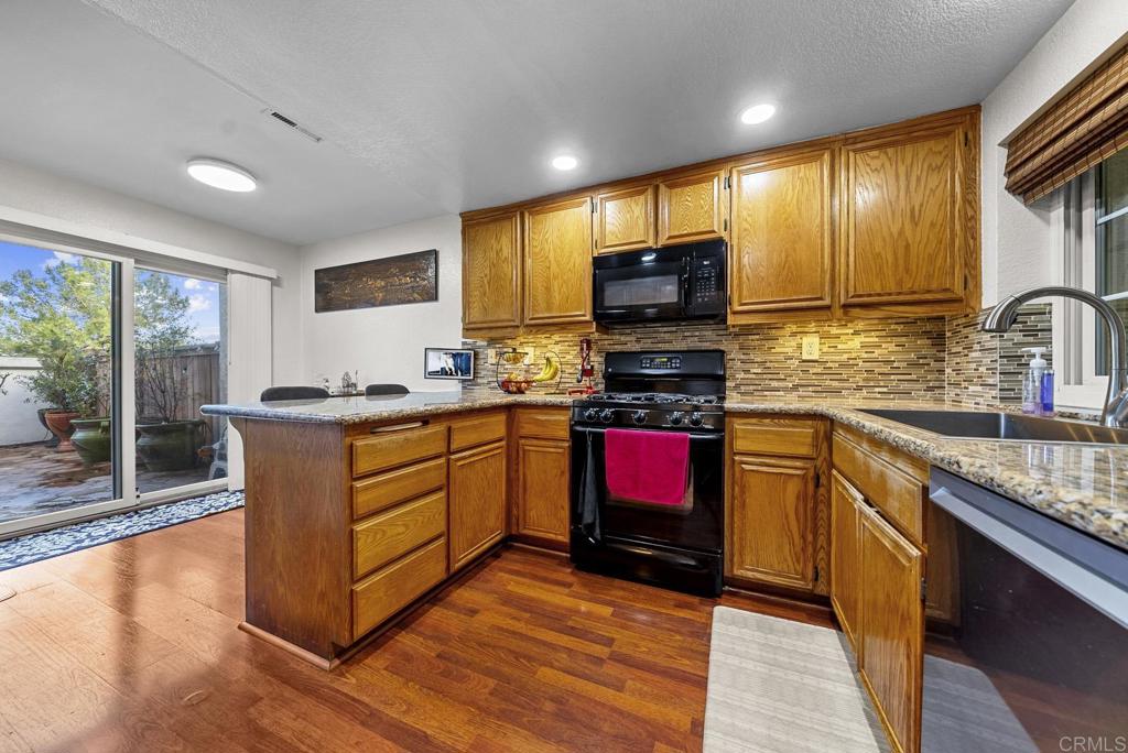 980 Palm Valley Circle B