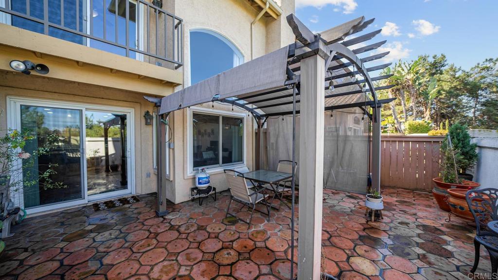 980 Palm Valley Circle B