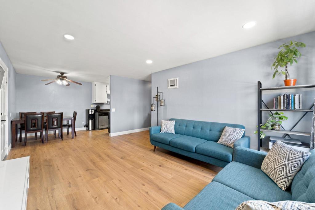 532 Anita Street 103