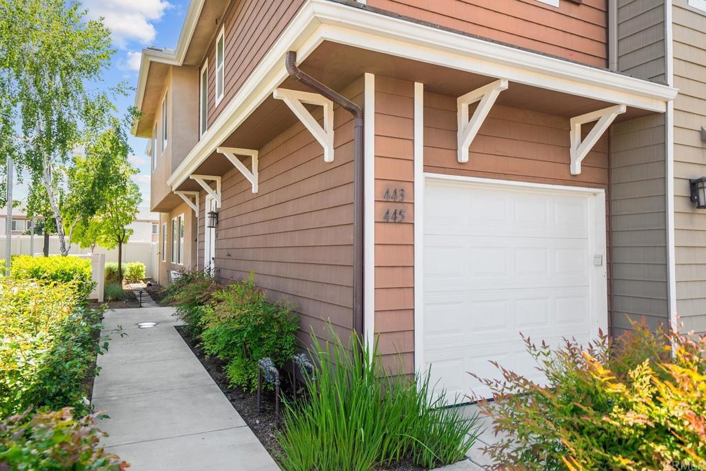 445 Nickel Creek Drive