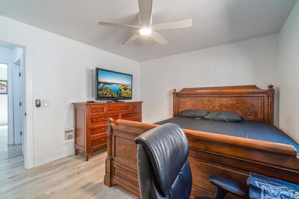 1607 Pentecost Way 2