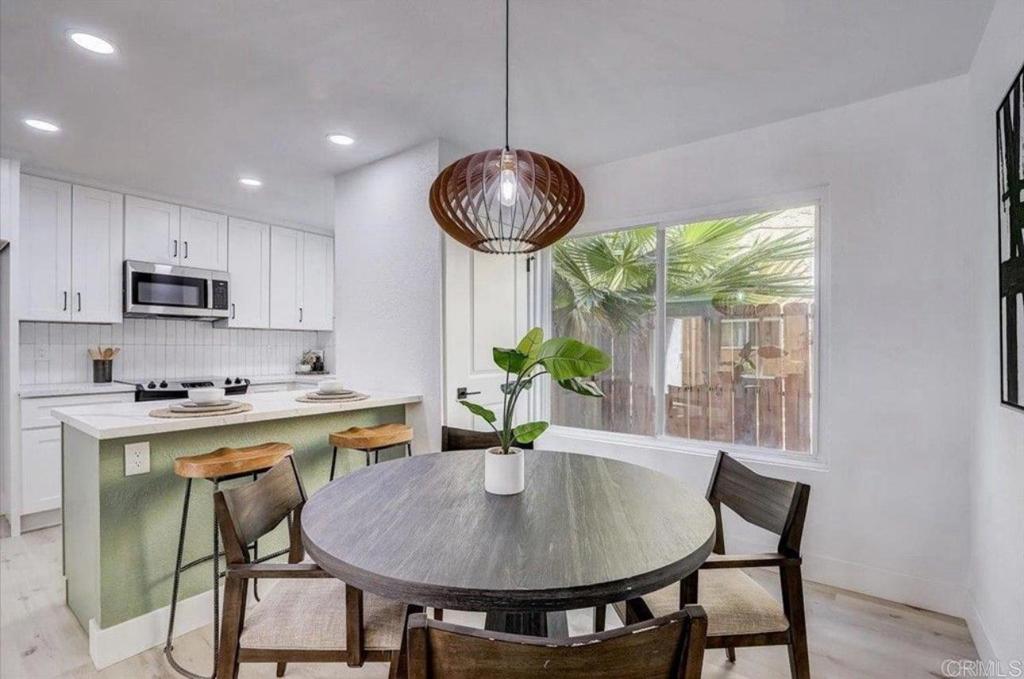 1607 Pentecost Way 2