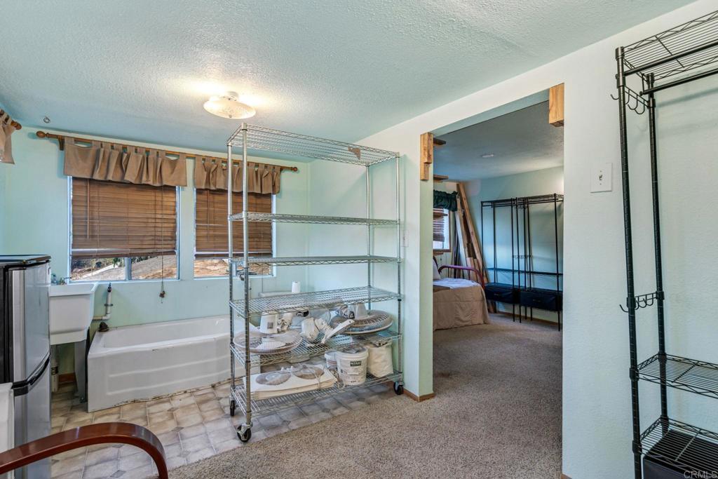 8760 Golden Ridge Road