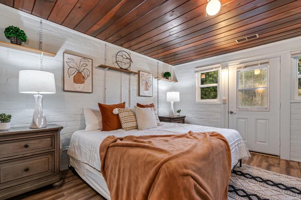 8760 Golden Ridge Road