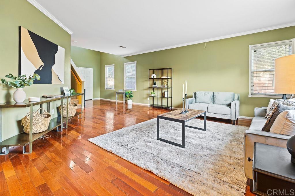 6287 Vista Santa Clara