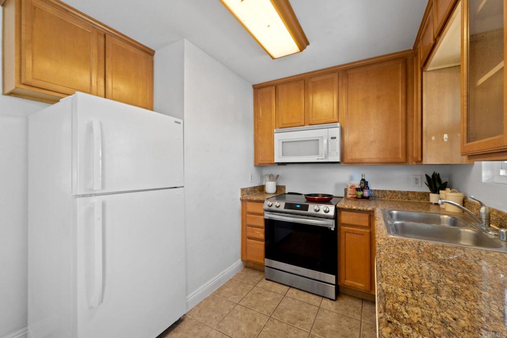 6333 College Grove Way 12203