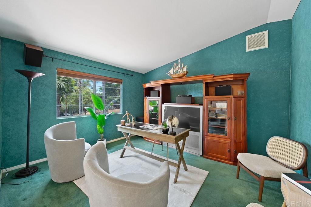 1153 Merritt Drive