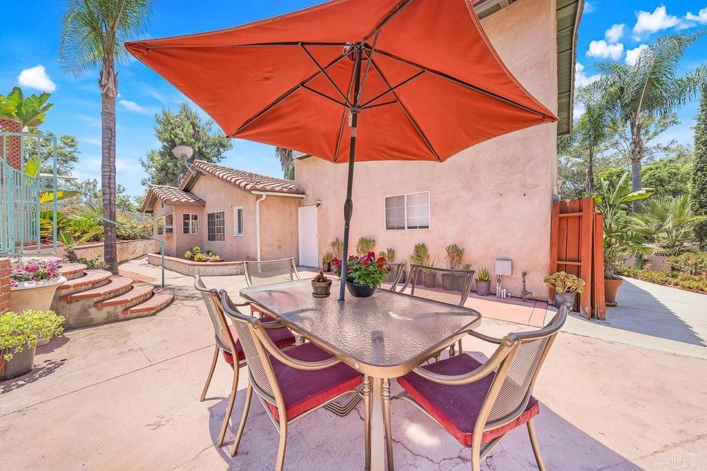 1153 Merritt Drive