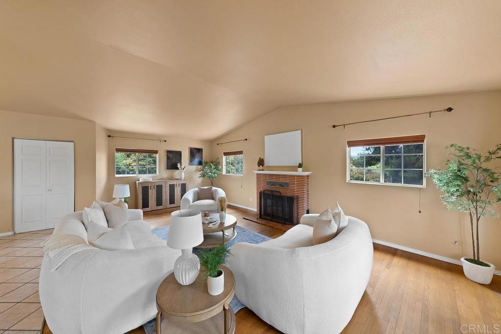 1153 Merritt Drive