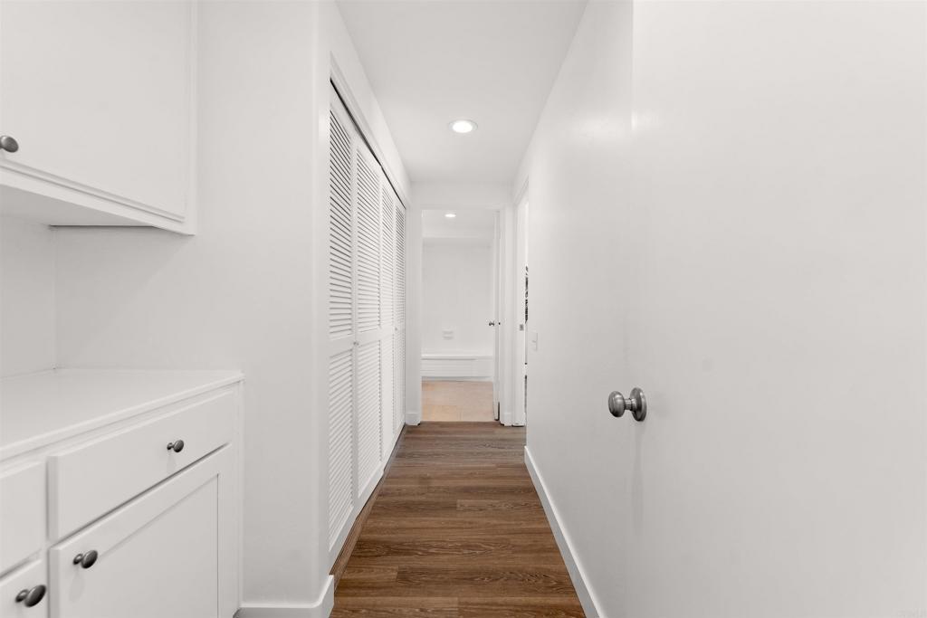 3621 Vista Campana S 24