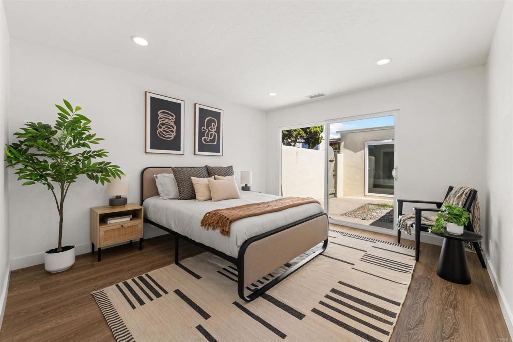 3621 Vista Campana S 24