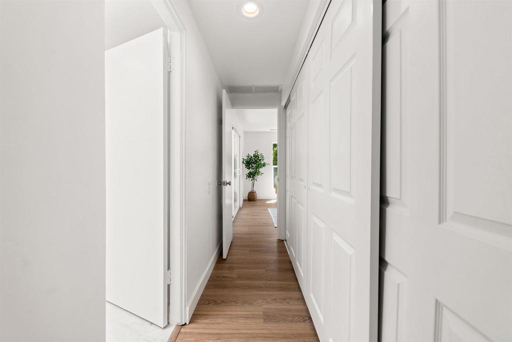 3621 Vista Campana S 24