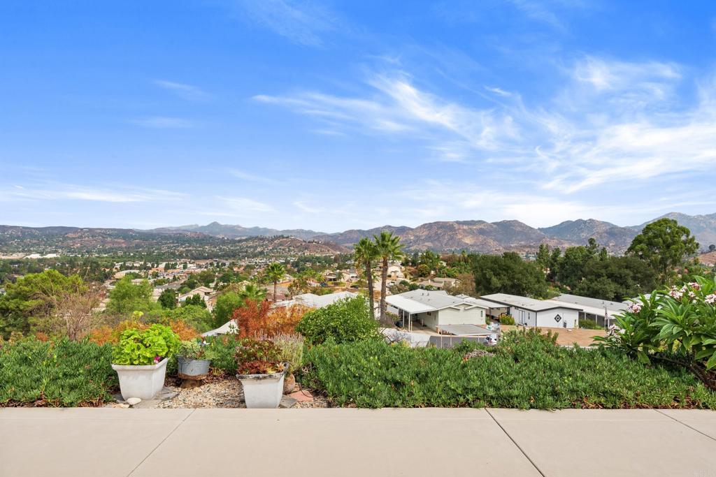 12166 Saddle Rock Road
