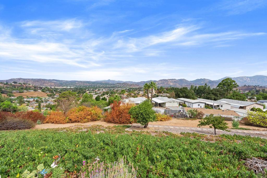 12166 Saddle Rock Road