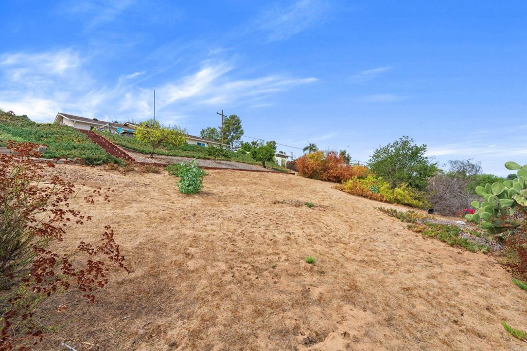 12166 Saddle Rock Road