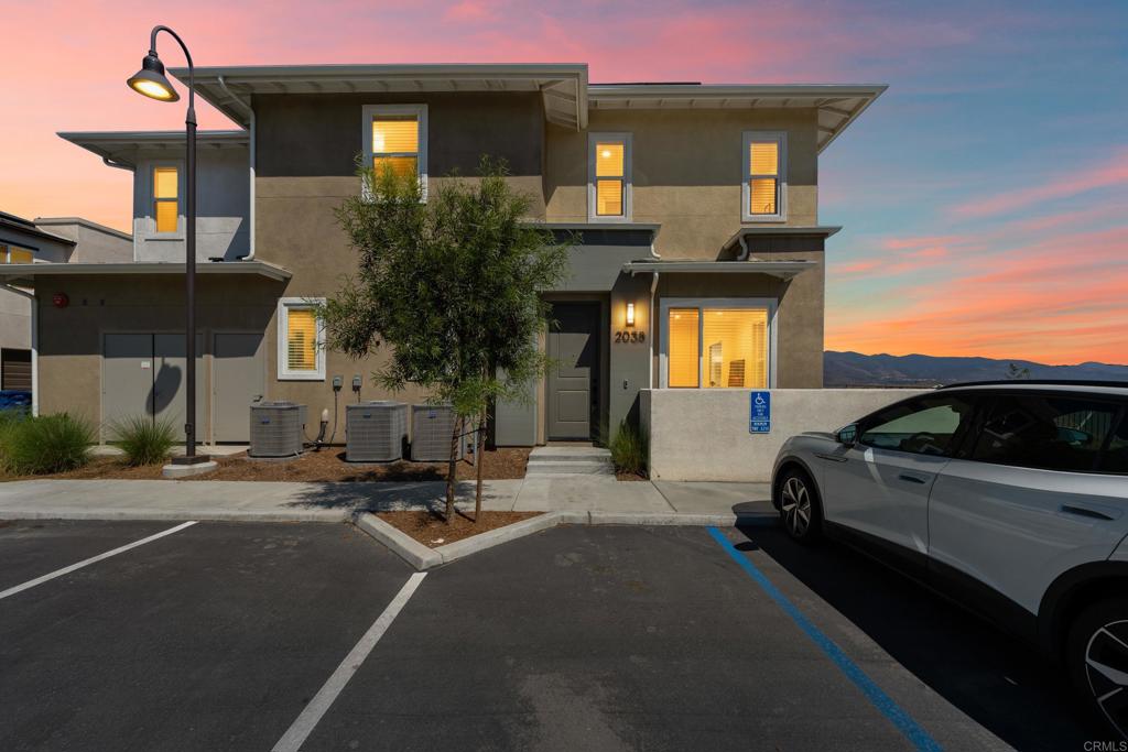 2038 Bluestone Circle