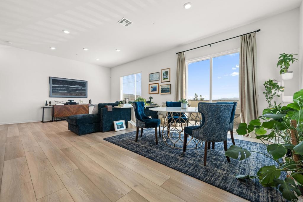 2038 Bluestone Circle