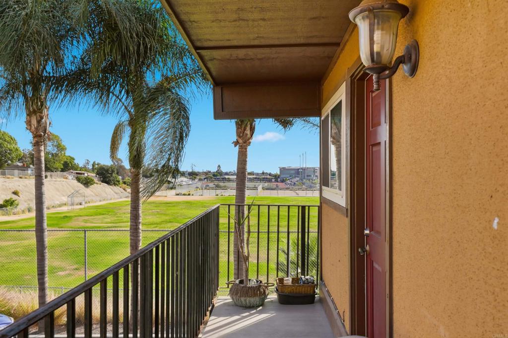 5505 Adelaide Avenue 14