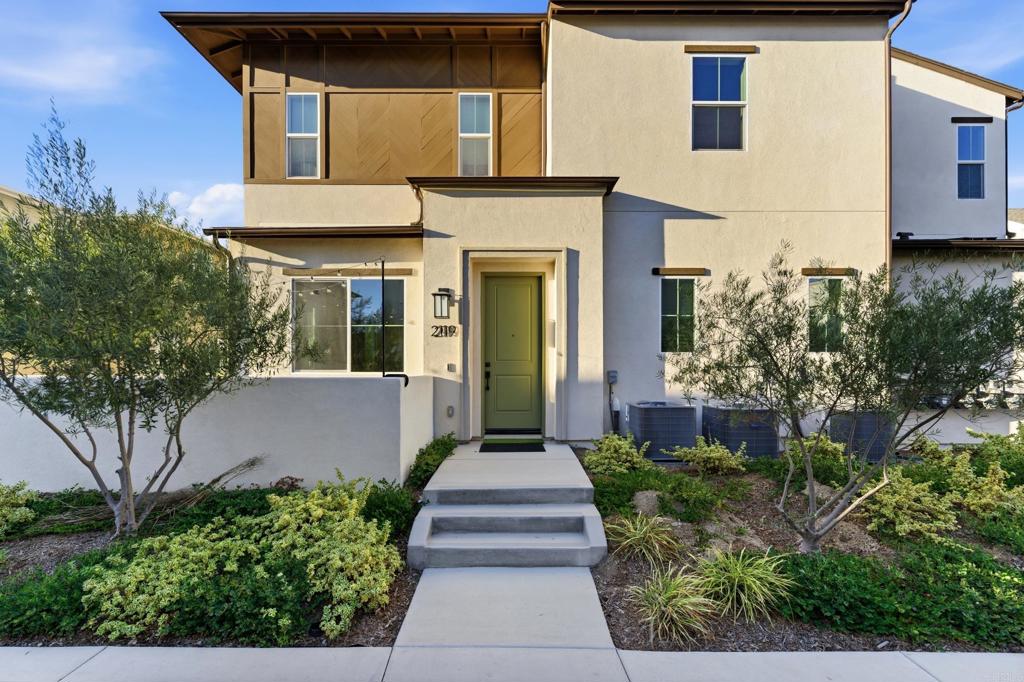 2119 Bluestone Circle