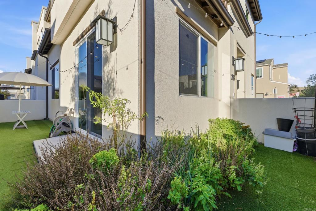 2119 Bluestone Circle