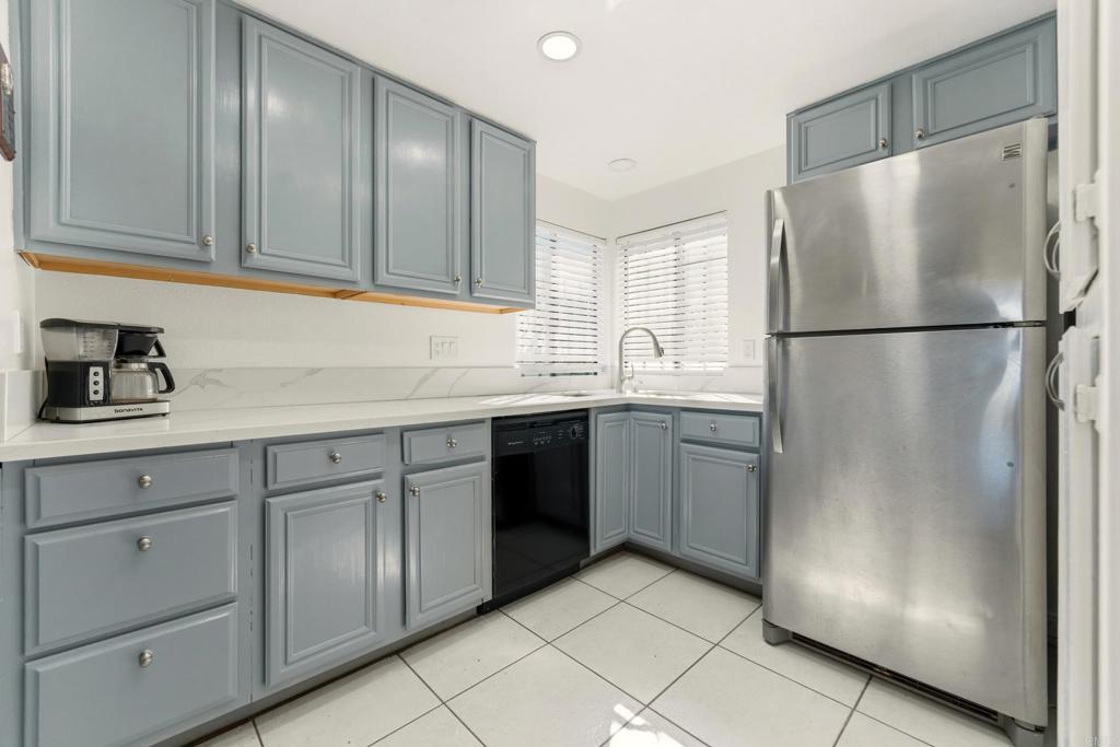 4950 Lantana Drive 6