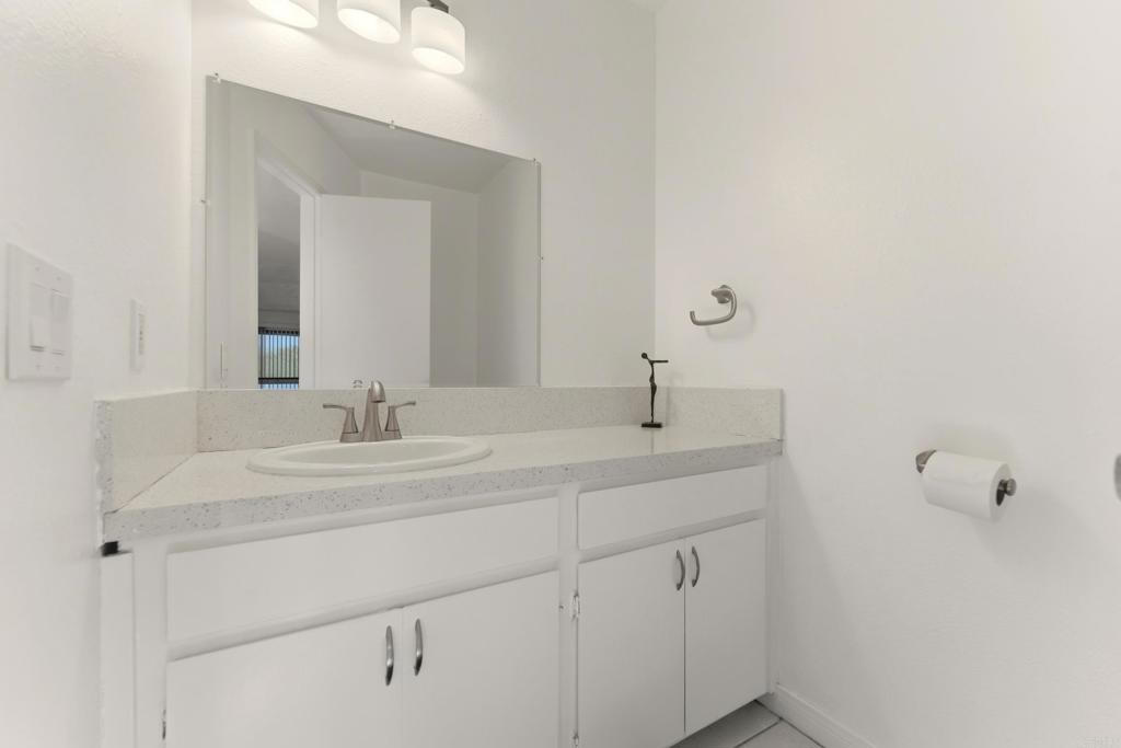 4950 Lantana Drive 6