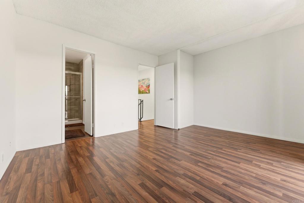 4950 Lantana Drive 6