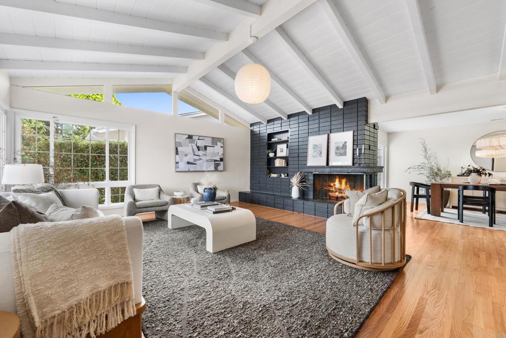 1501 Chatsworth Boulevard