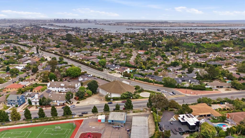 1501 Chatsworth Boulevard