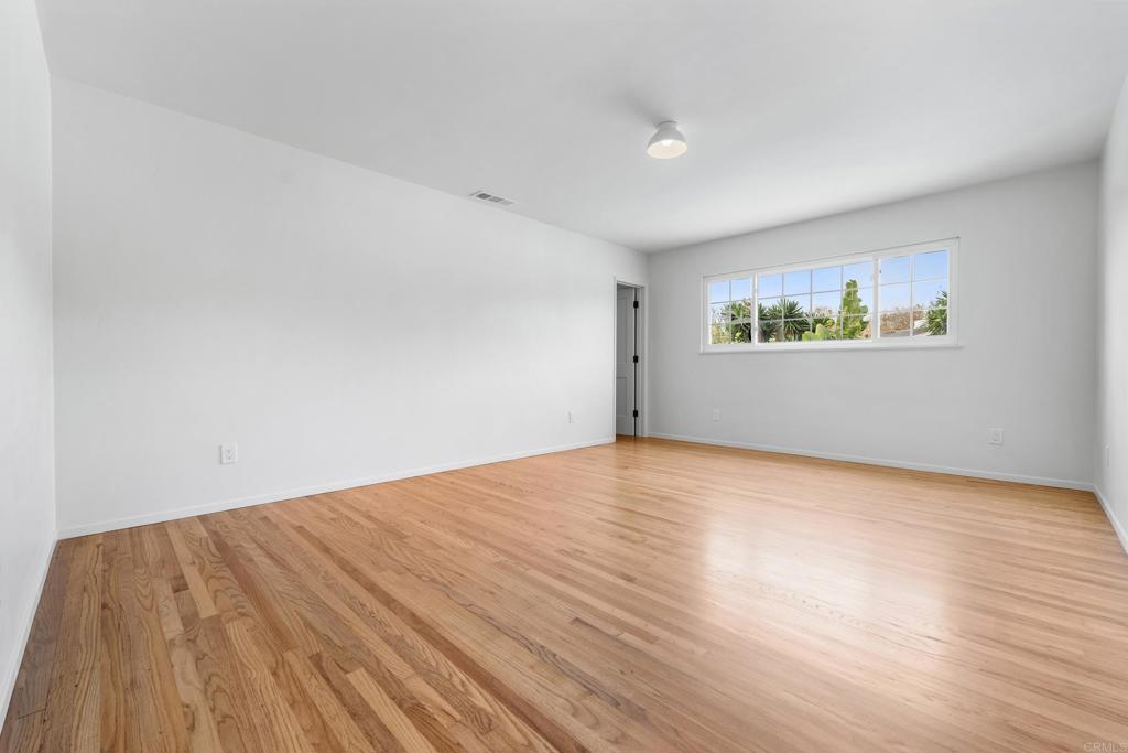 1501 Chatsworth Boulevard