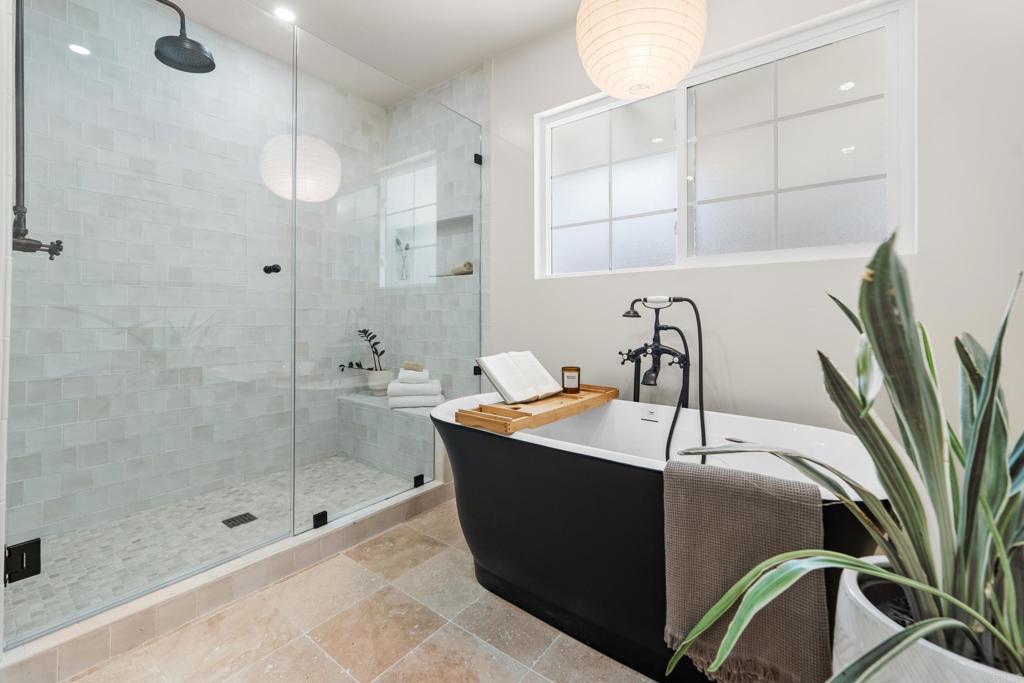 1501 Chatsworth Boulevard