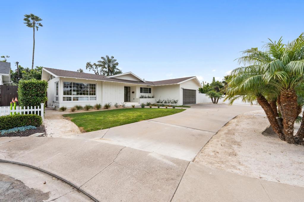 1501 Chatsworth Boulevard