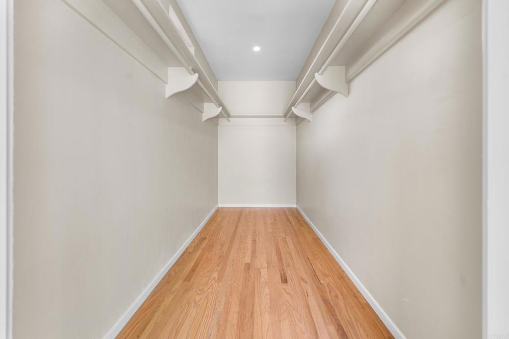 1501 Chatsworth Boulevard