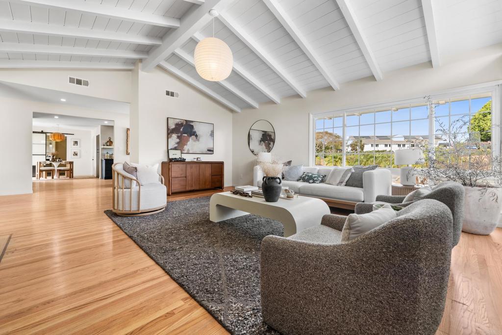 1501 Chatsworth Boulevard