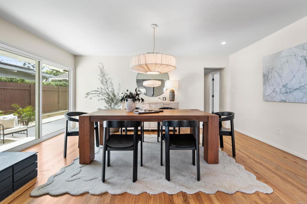 1501 Chatsworth Boulevard