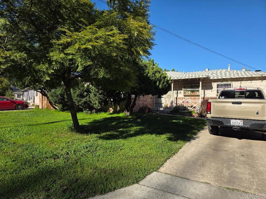 3411 Trophy Drive