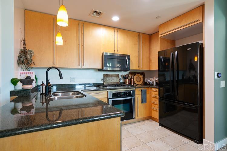 801 Ash Street 303