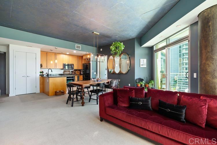 801 Ash Street 303