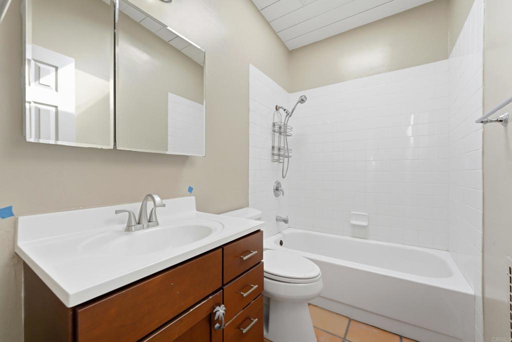 1550 Seacoast Drive A