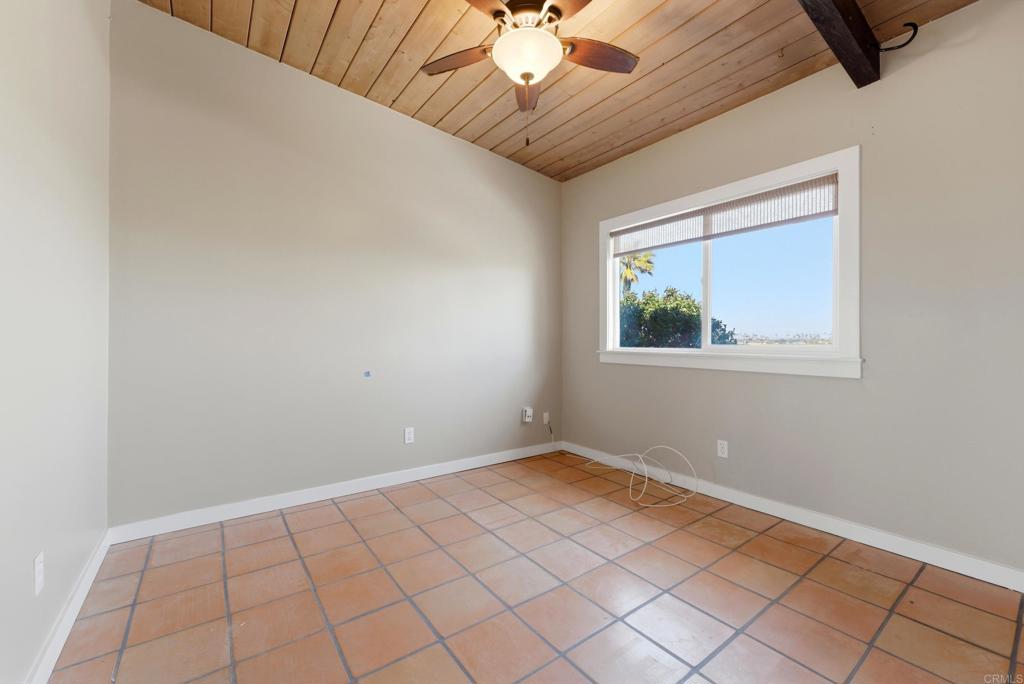 1550 Seacoast Drive A