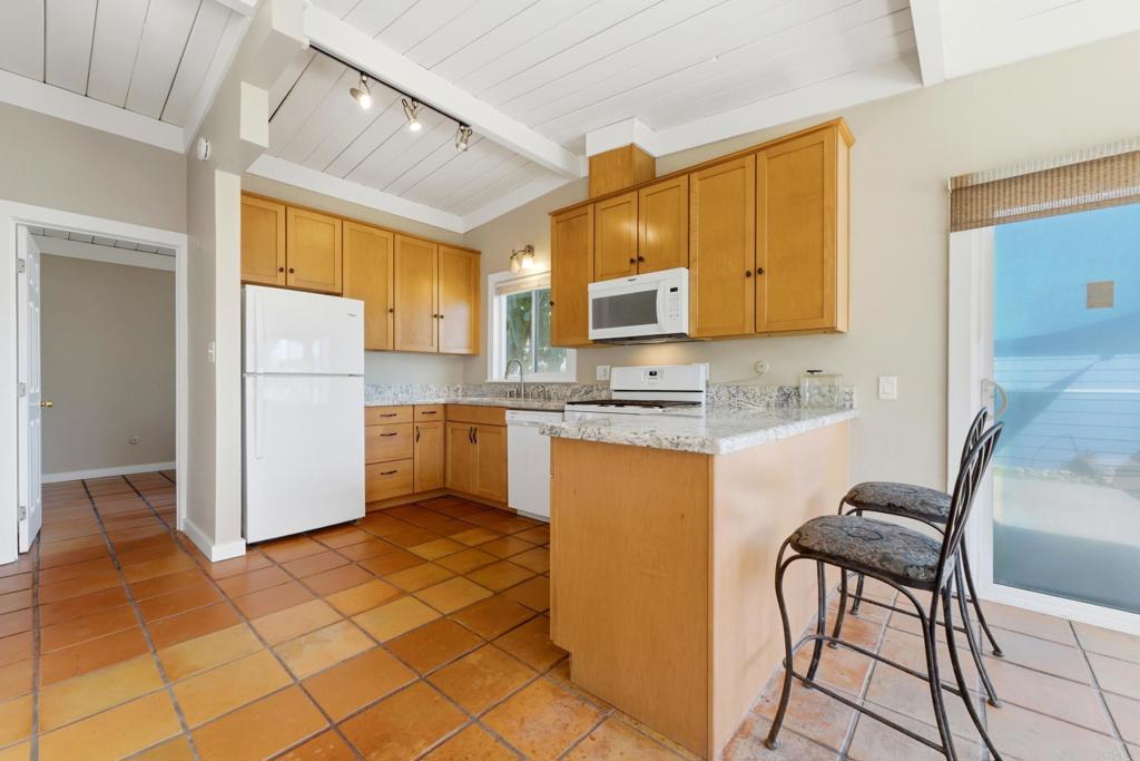 1550 Seacost Drive B