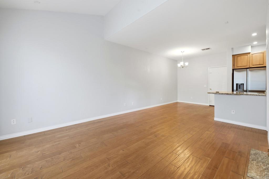 4148 Via Candidiz 155