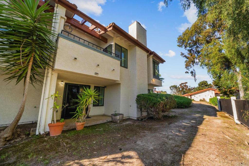 1546 Apache Drive A